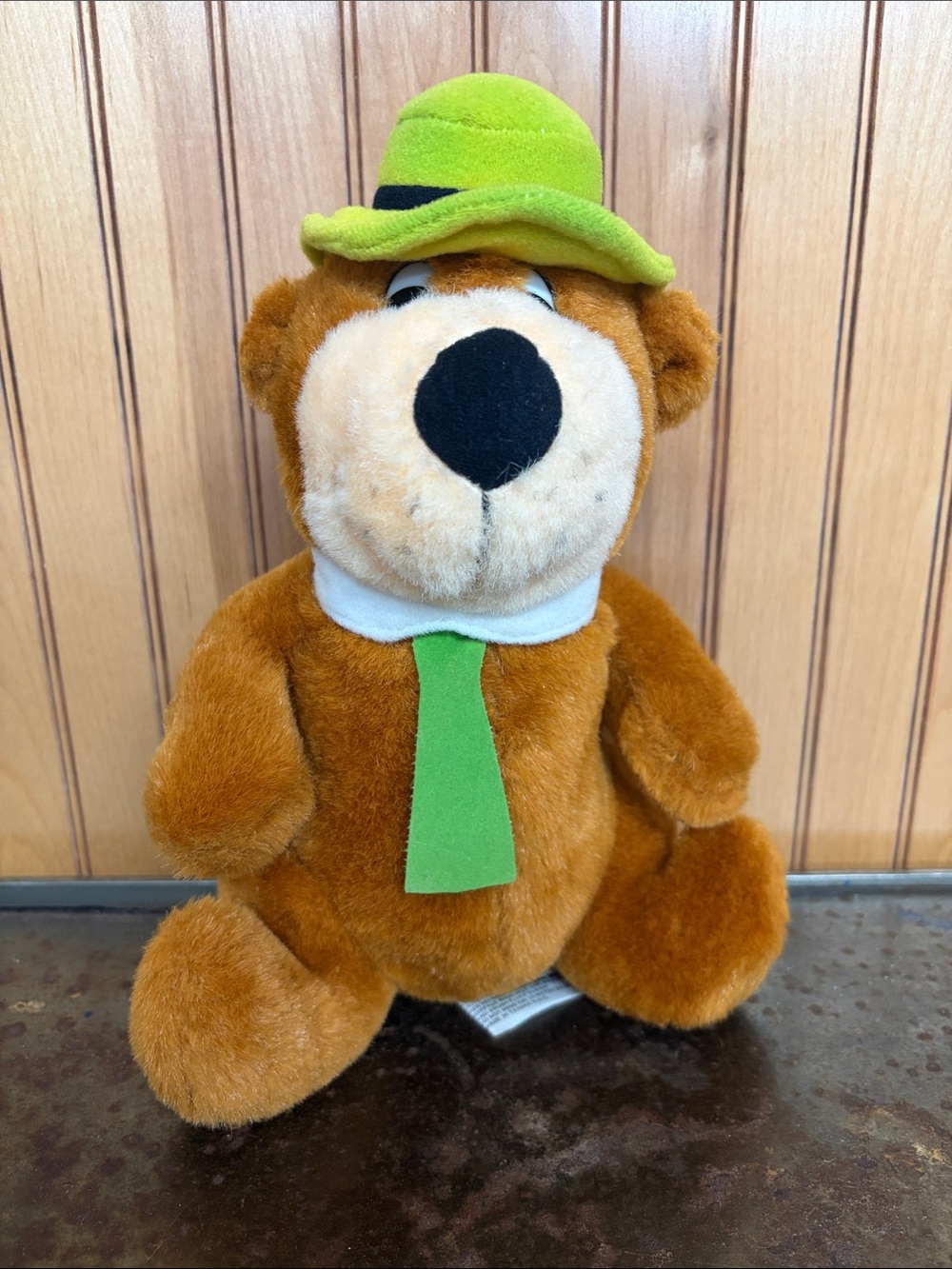 Vintage 1986 Yogi Bear 10” Plush Hanna-Barbera Sitting Stuffed Animal Toy